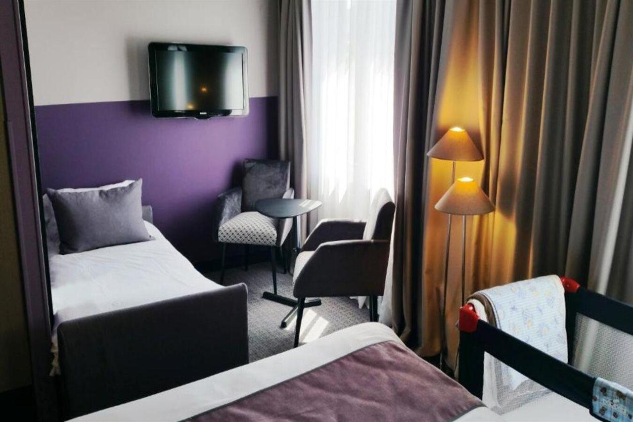 Best Western Hotel De La Breche Ньор Экстерьер фото