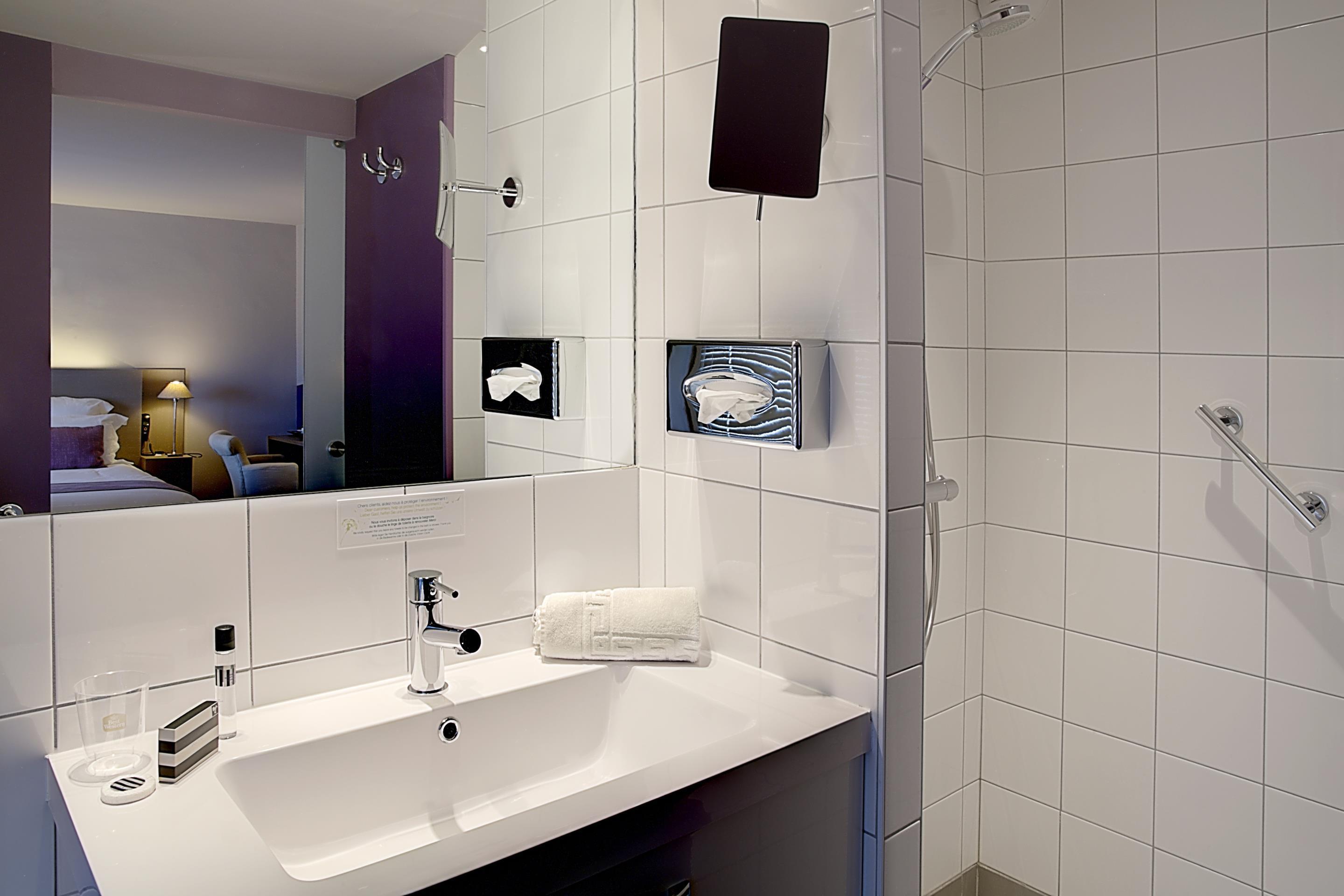Best Western Hotel De La Breche Ньор Экстерьер фото