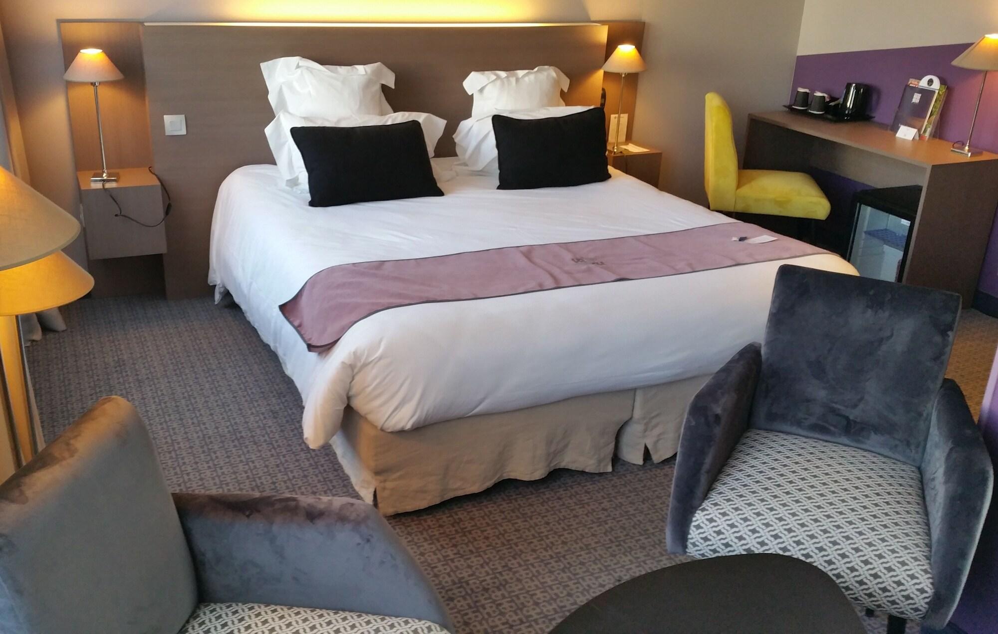 Best Western Hotel De La Breche Ньор Экстерьер фото