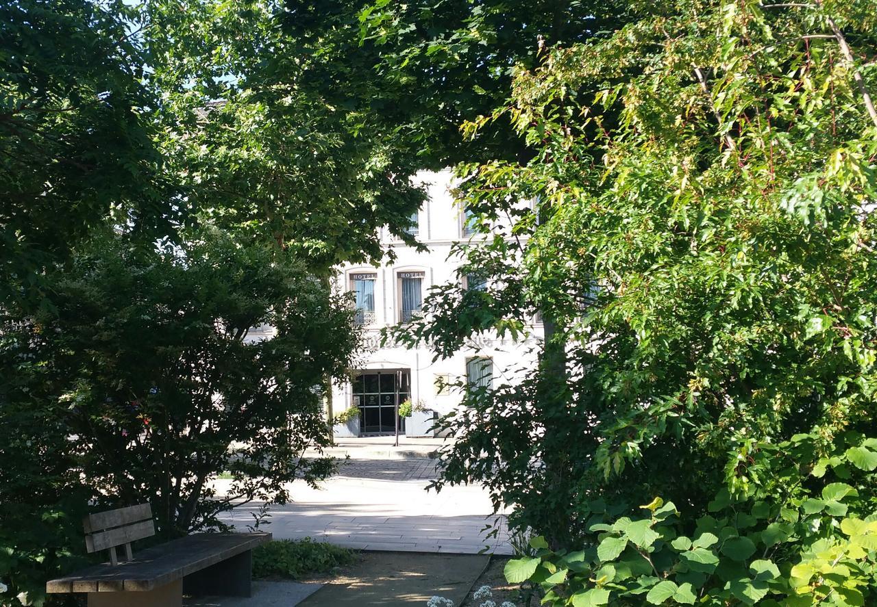 Best Western Hotel De La Breche Ньор Экстерьер фото